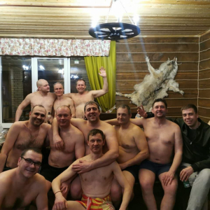 Банная вечеринка лучший отдых для любой компании.